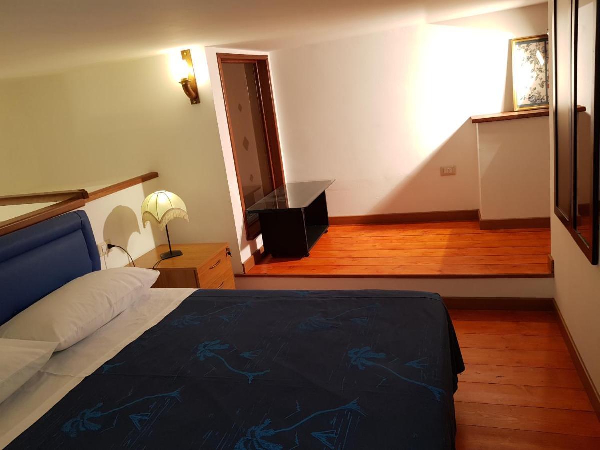 Modern Apt Reventino - Le Lincelle, Lamezia Sant'Eufemia Lamezia Luaran gambar