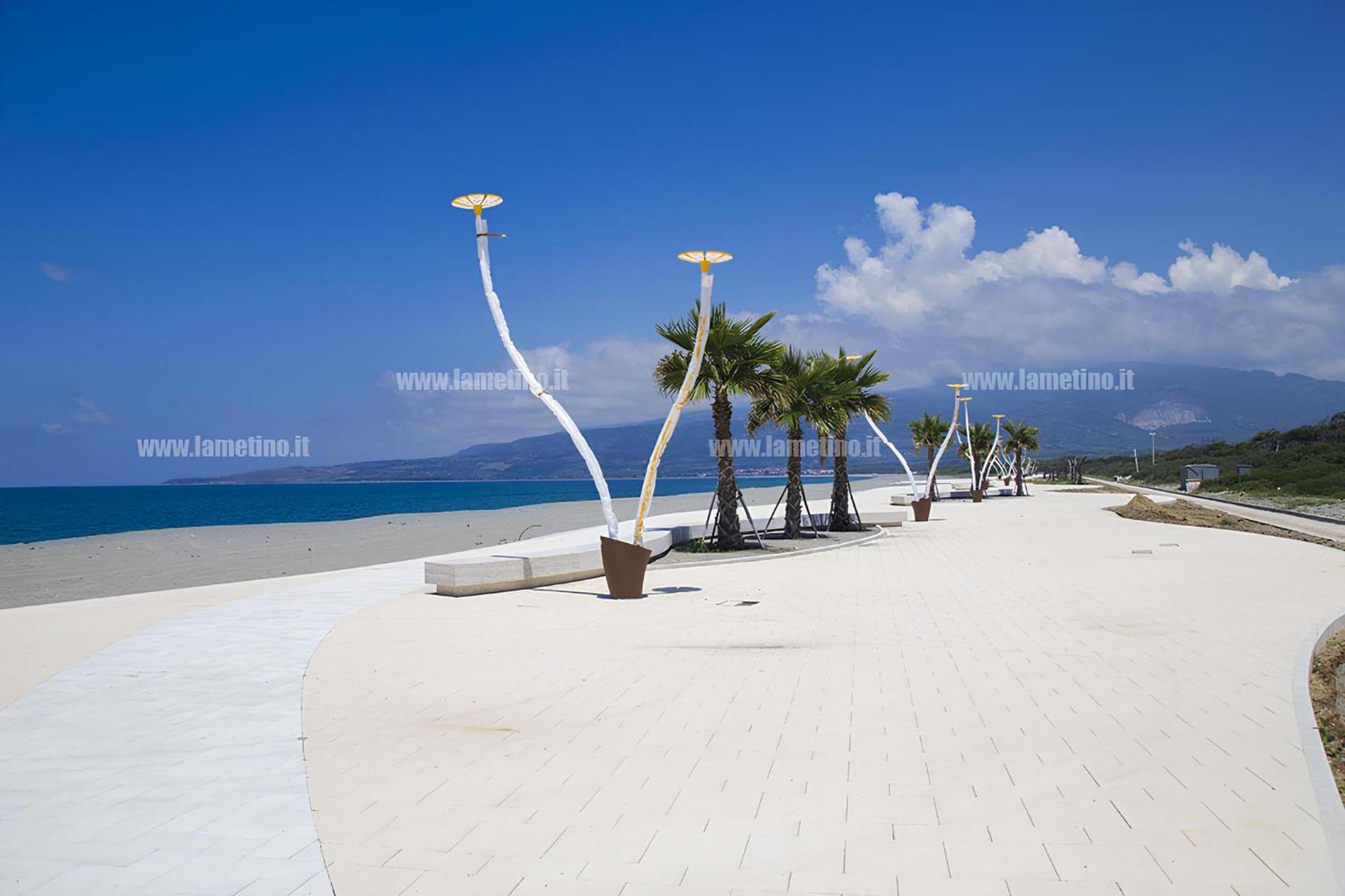 Modern Apt Reventino - Le Lincelle, Lamezia Sant'Eufemia Lamezia Luaran gambar